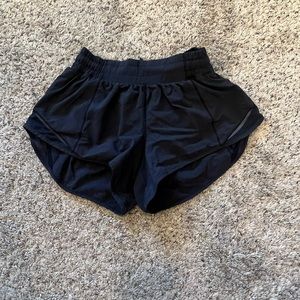 Lululemon hotty hot shorts